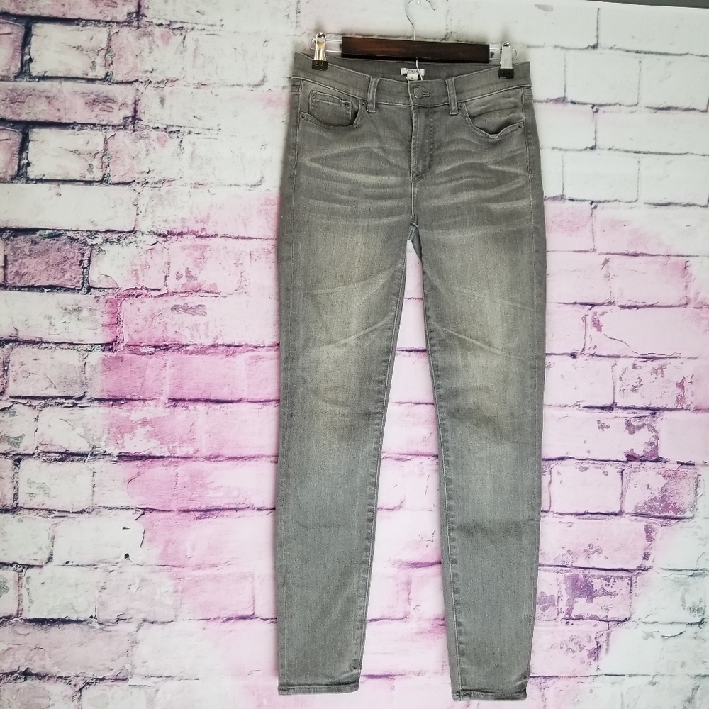 J. CREW MID RISE SKINNY JEANS IN VALLEY WASH 26